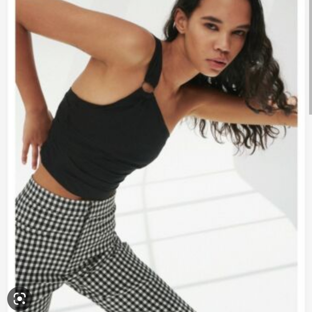 Zara linen blended cropped asymmetrical off the shoulder top - Picture 2 of 3